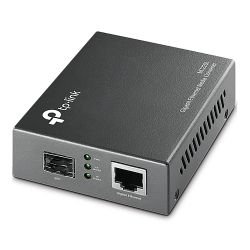 TP-LINK - TP-LINK (MC220L) Gigabit SFP Media Converter, 1x GB Auto-Negotiation RJ45, Half-Duplex / Full-Duplex
